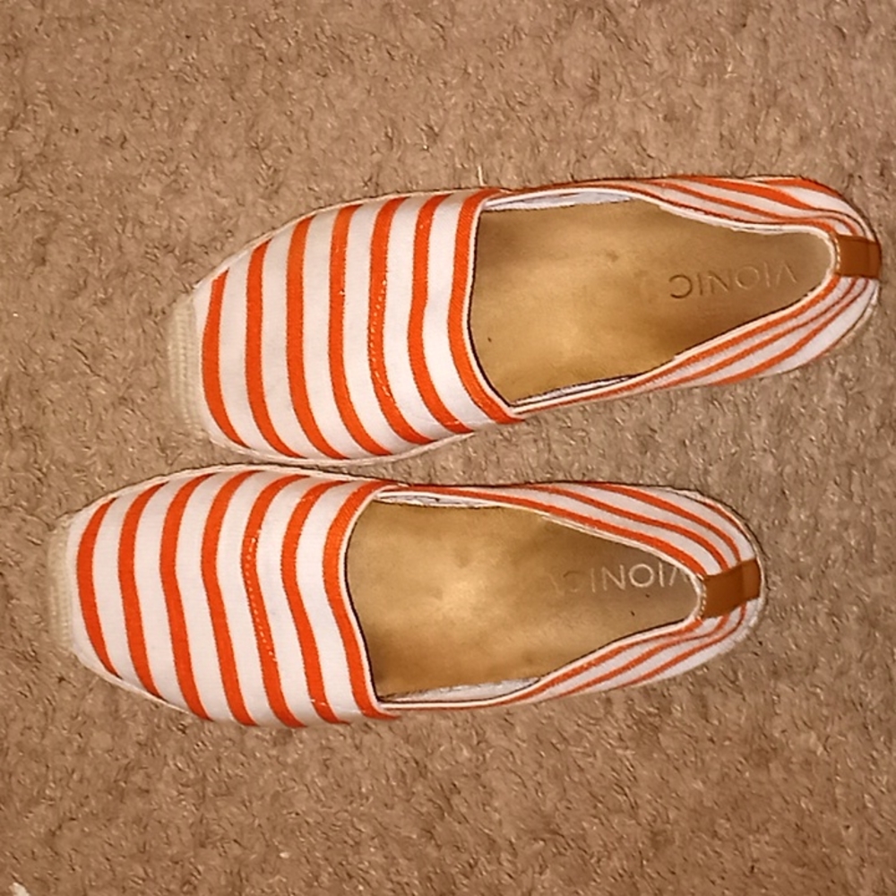 Vionic Coast Valeri striped orange/white Espadrille slip on shoes